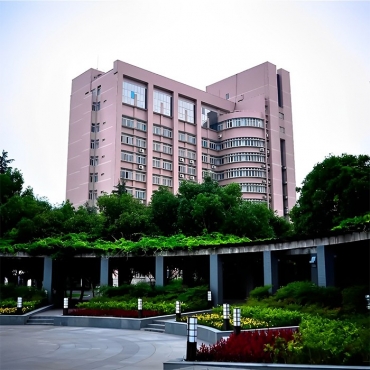 長(zhǎng)沙國(guó)防科技大學(xué)-湖南電梯工程
