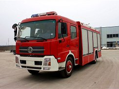 6噸天錦水罐消防車內藏灌